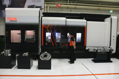 走進馬扎克小巨人工廠 探索中國首座智能網絡制造工廠